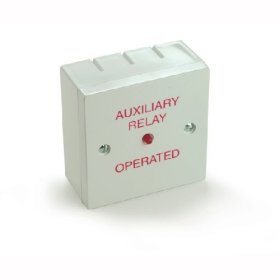 (image for) RIU-R24B 24v Relay 'Auxiliary Relay Operated' text